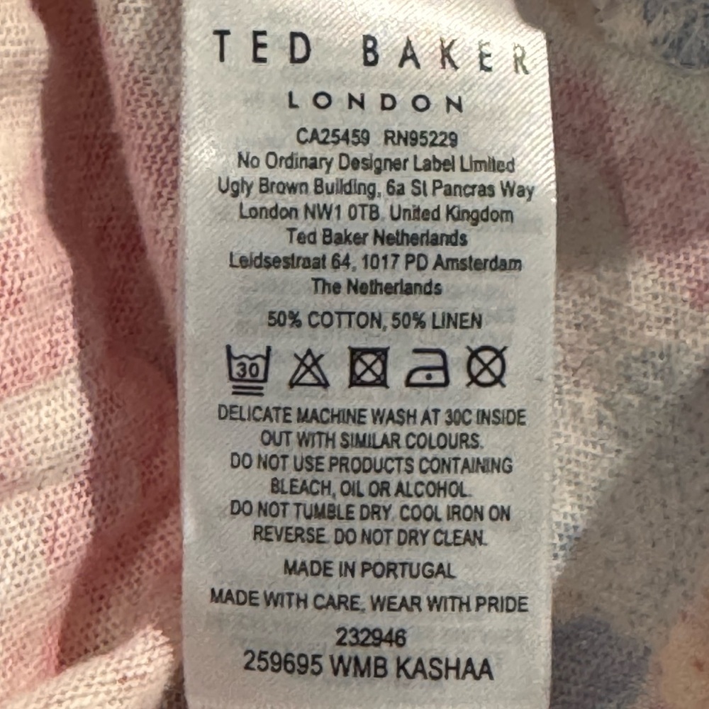 Ted Baker Kashaa Shoulder Pad Floral Floaty T-Shirt Medium - Picture 8 of 9